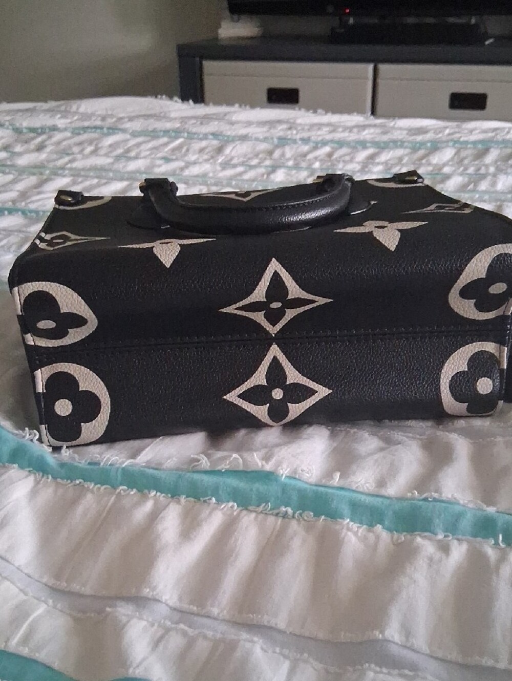 Source Unknown Black Monogram Crossbody - Picture 13 of 13